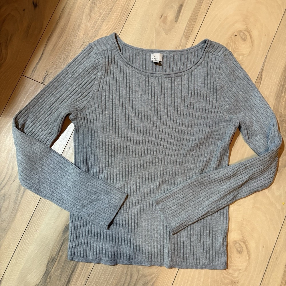 A New‎ Day Women's Size XL Fine Gauge Ribbed Boat Neck Pullover Sweater Gray